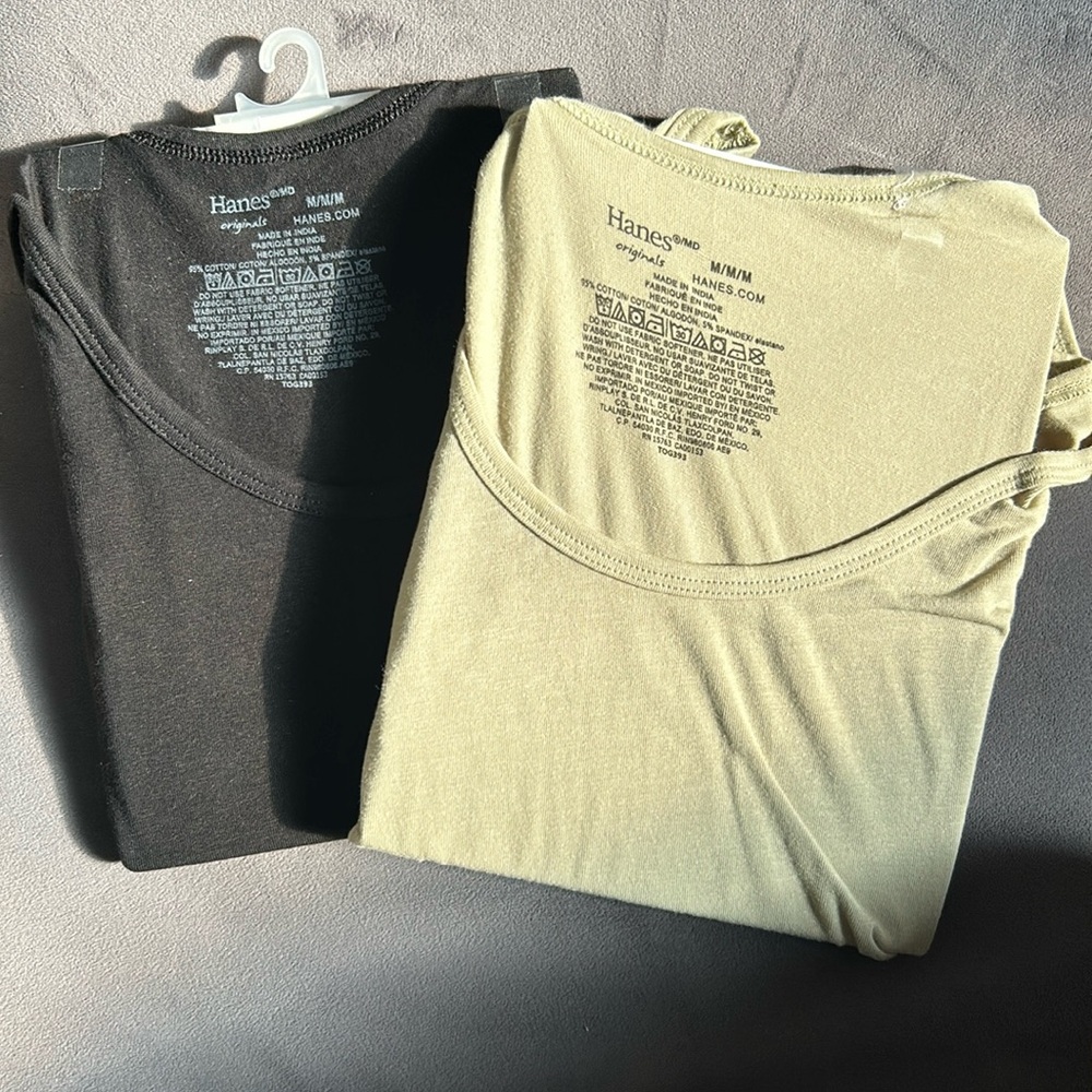 Hanes stretch tanks 2 pack
